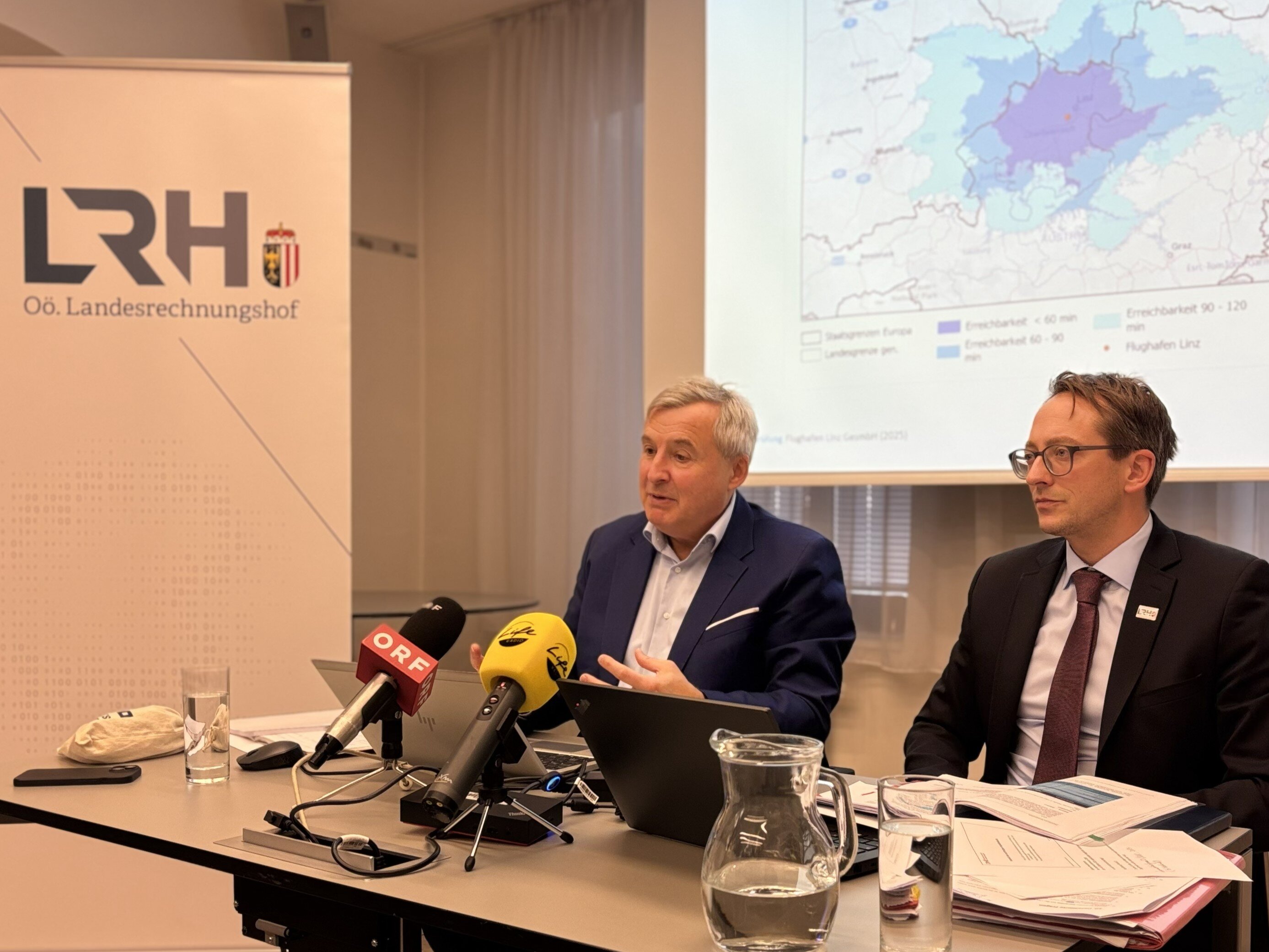 PK zur Initiativprüfung zum Flughafen Linz 