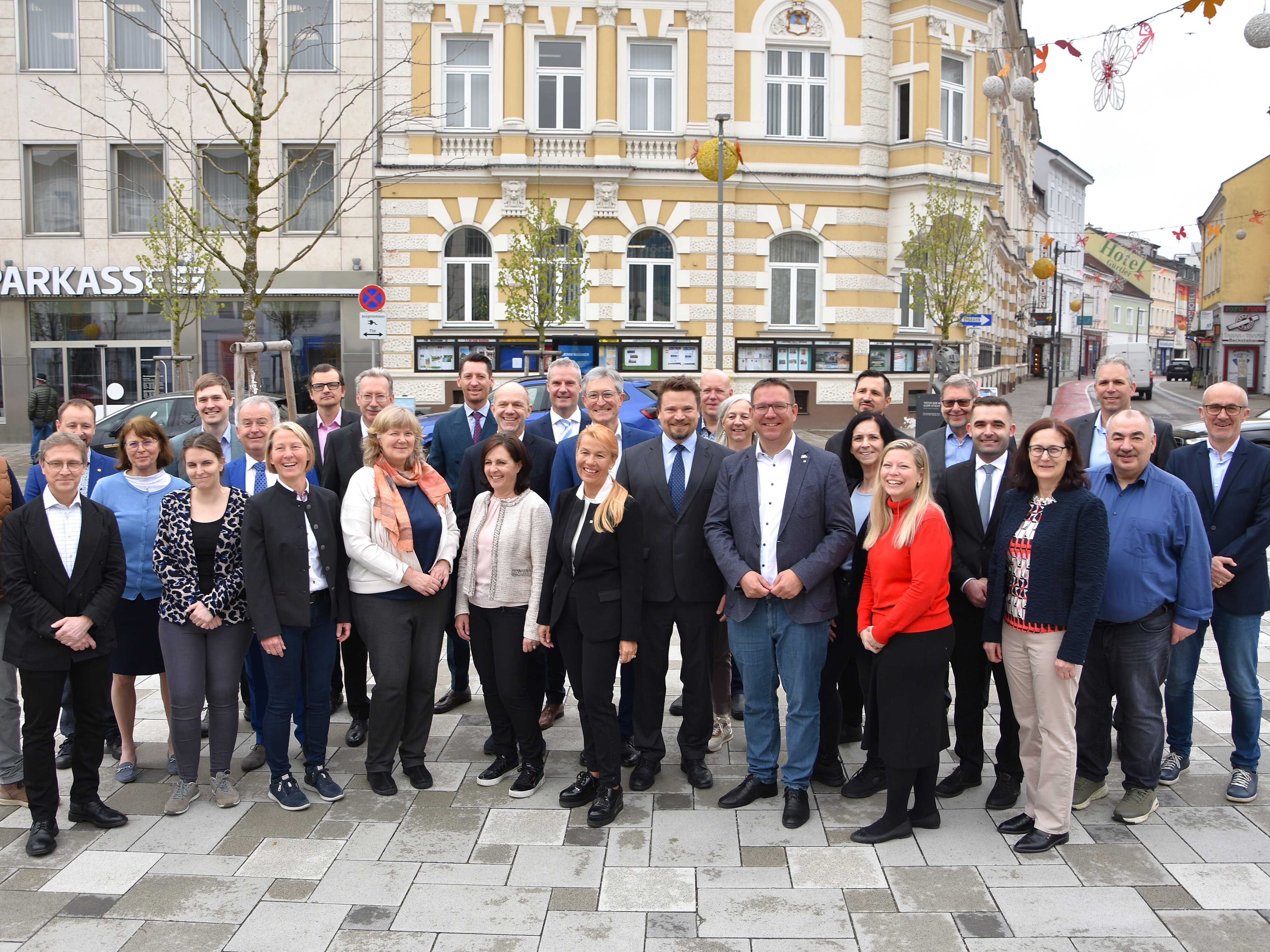 Gruppenfoto bei Städtetag in Amstetten