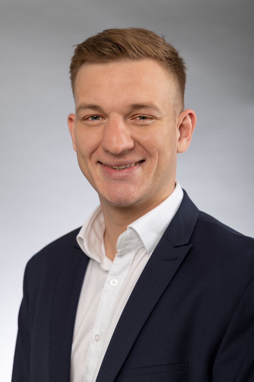 Portrait von Maximilian Schwebl